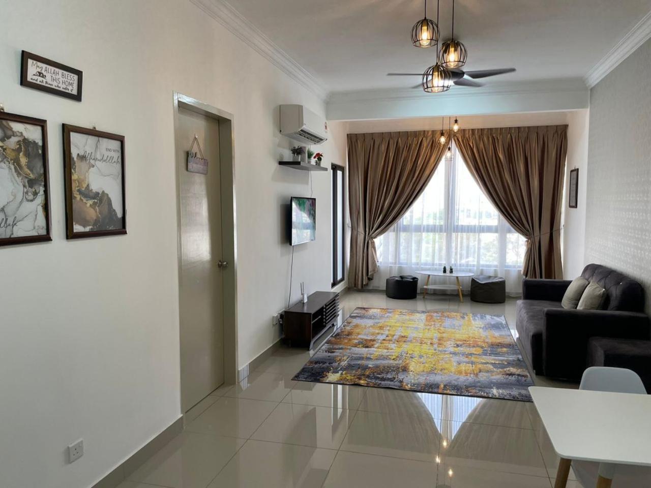 Homestay Shah Rizki@Bali Resident Melaka-Muslim Friedly エクステリア 写真
